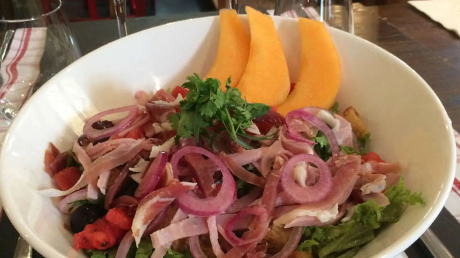Salade gourmande